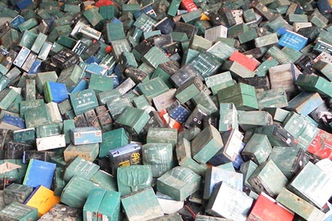 ㊣泾川荔堡高价磷酸电池回收☯艾亚特电动车电池回收☯废旧电池回收